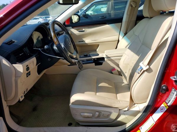 2013 LEXUS ES