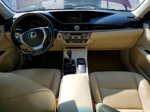 2013 LEXUS ES