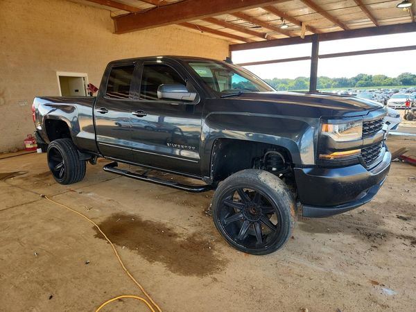 2019 CHEVROLET SILVERADO LT