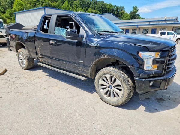 2017 FORD F150 SuperCab