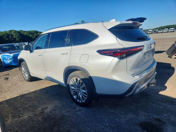 2026 TOYOTA HIGHLANDER Platinum — DSRA