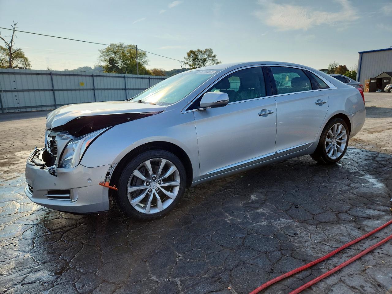 2016 CADILLAC XTS — Front 3/4