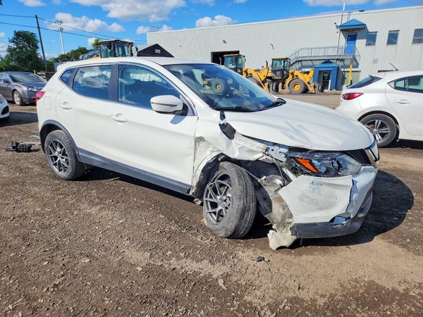 2019 NISSAN ROGUE — Passenger 3/4