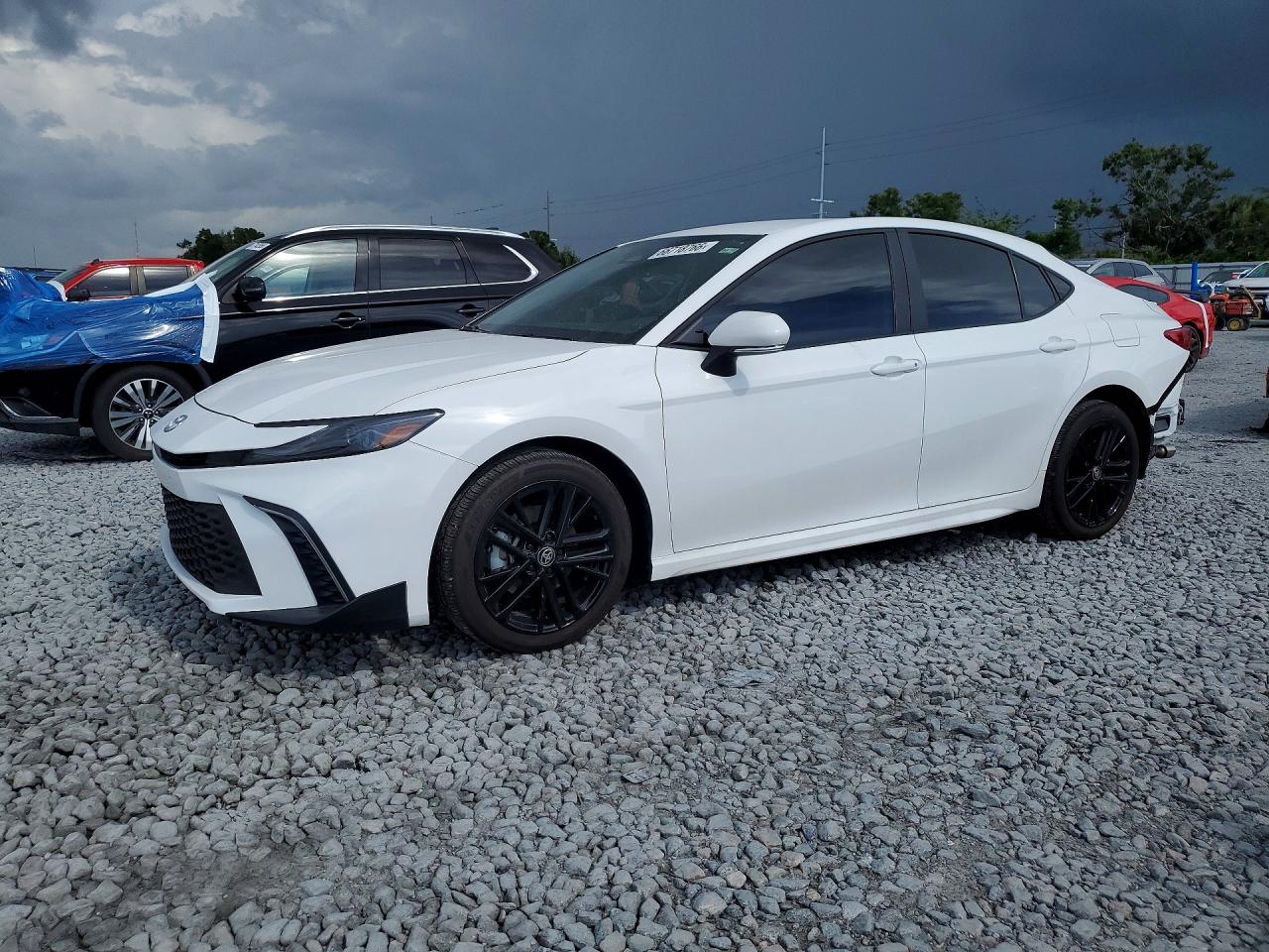 2026 TOYOTA CAMRY