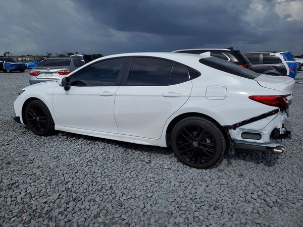2026 TOYOTA CAMRY