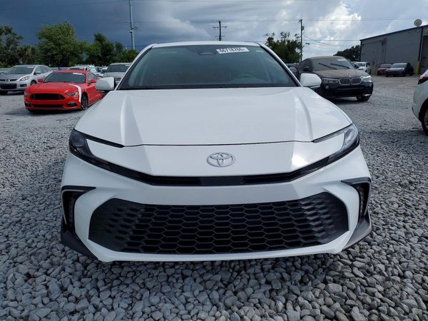 2026 TOYOTA CAMRY