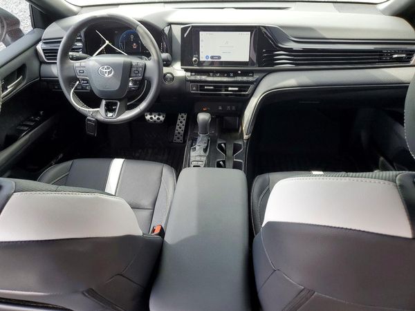 2026 TOYOTA CAMRY