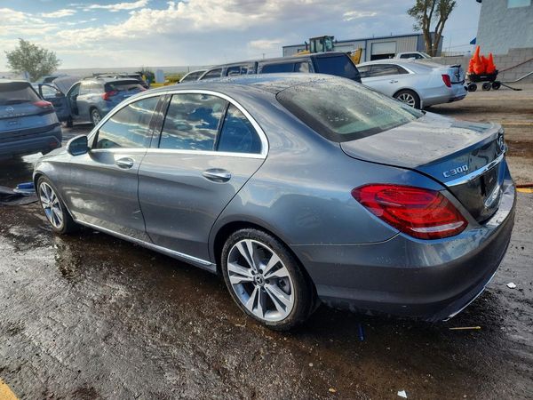 2017 MERCEDES-BENZ C C300