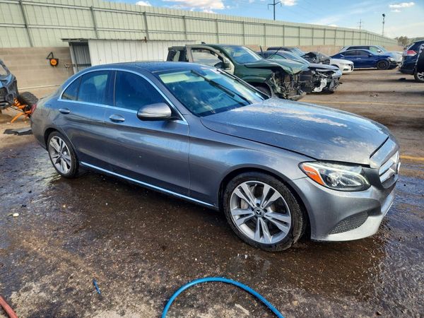 2017 MERCEDES-BENZ C C300