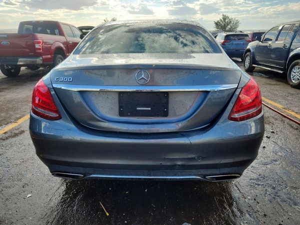 2017 MERCEDES-BENZ C C300