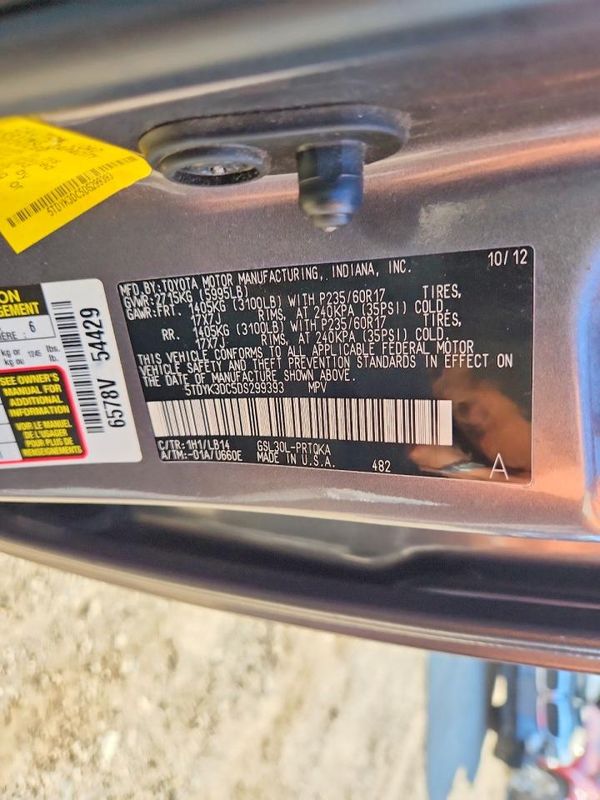 2013 TOYOTA SIENNA