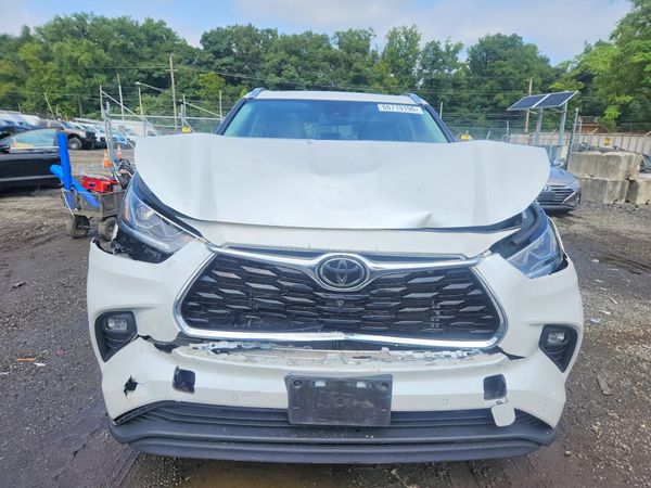 2022 TOYOTA HIGHLANDER Limited — DIRF