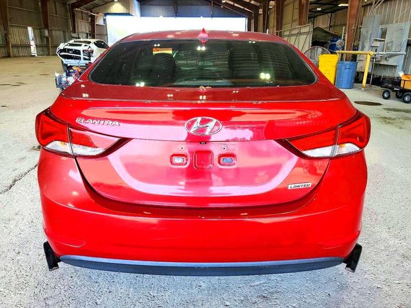 2015 HYUNDAI ELANTRA