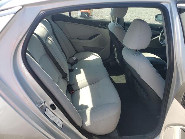 2014 KIA OPTIMA 2.4 LX STD/Conv