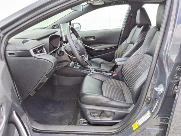 2026 TOYOTA COROLLA XSE — DENT