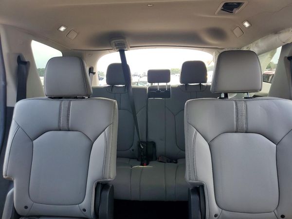 2025 HONDA PILOT TOURING, TOURING HPD — SUVN