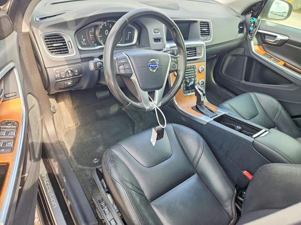 2016 VOLVO S60 SV33 Premier