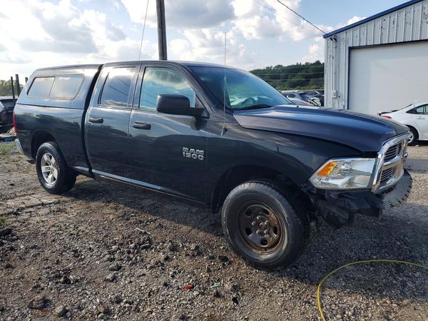 2016 RAM 1500 ST