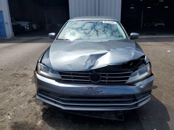 2018 VOLKSWAGEN JETTA