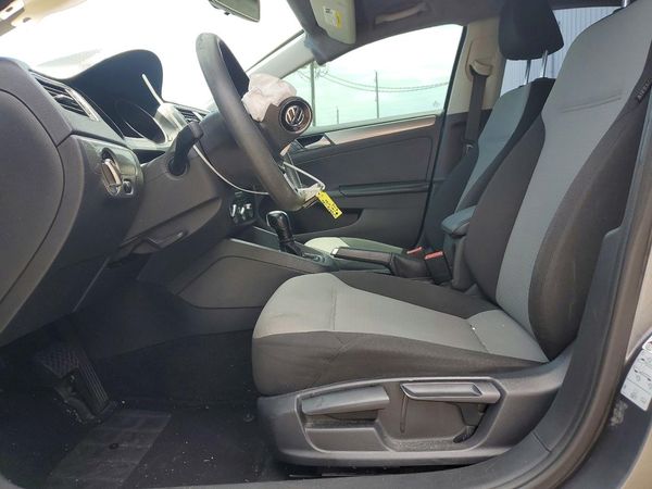 2018 VOLKSWAGEN JETTA
