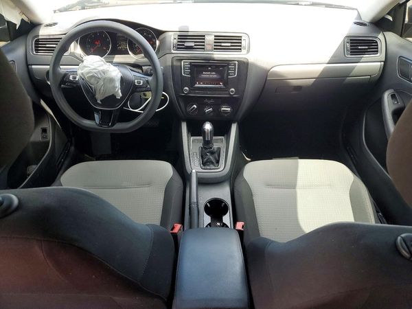 2018 VOLKSWAGEN JETTA