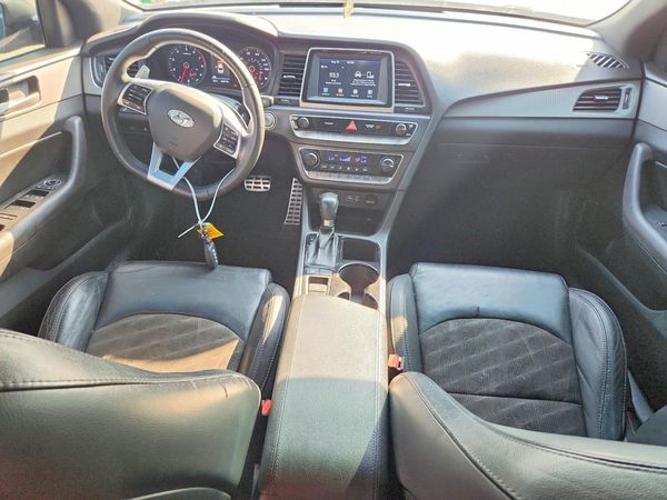 2019 HYUNDAI SONATA