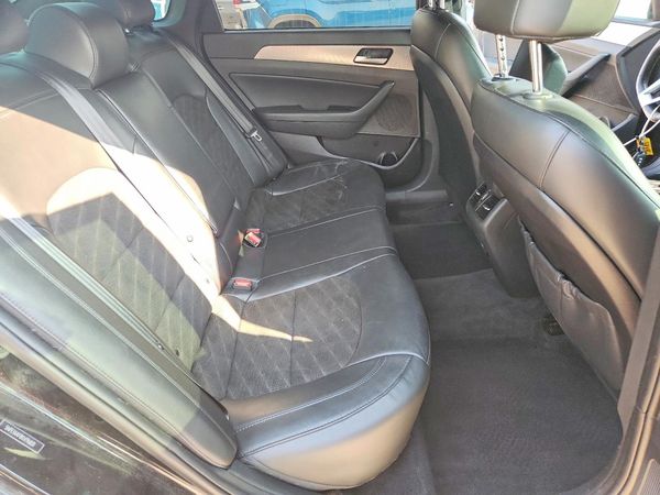 2019 HYUNDAI SONATA