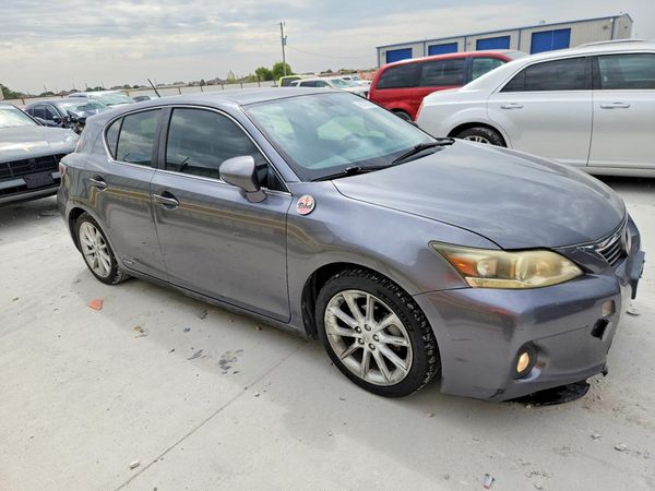 2013 LEXUS CT