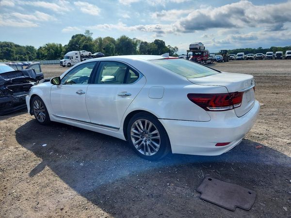 2017 LEXUS LS