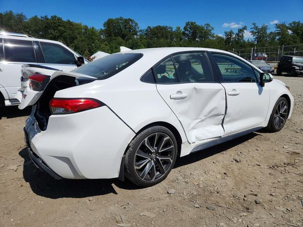 2021 TOYOTA COROLLA XSE