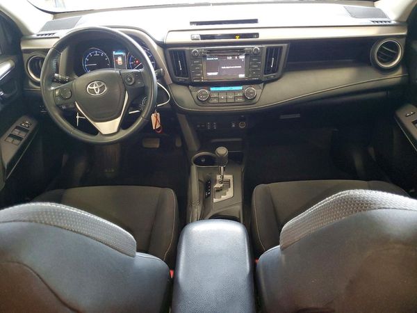 2016 TOYOTA RAV4