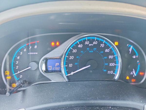 2013 TOYOTA SIENNA
