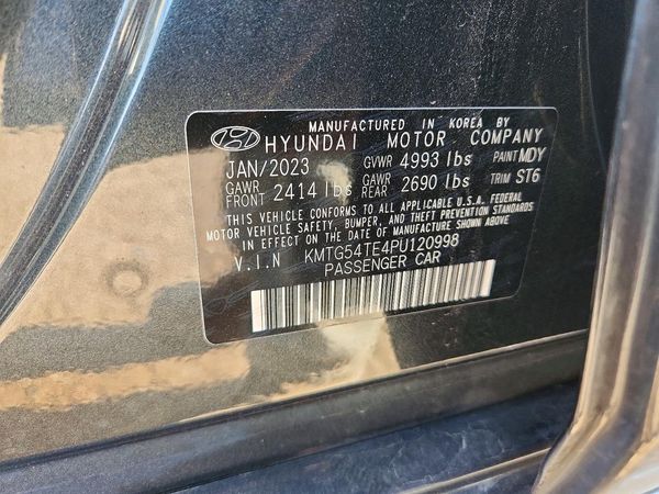 2023 GENESIS G70