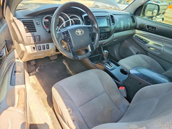 2015 TOYOTA TACOMA
