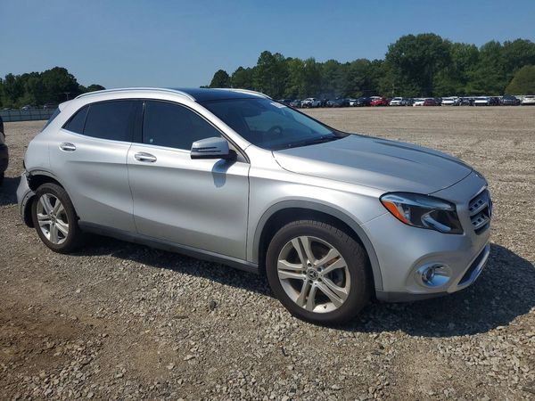 2018 MERCEDES-BENZ GLA GLA250-4M