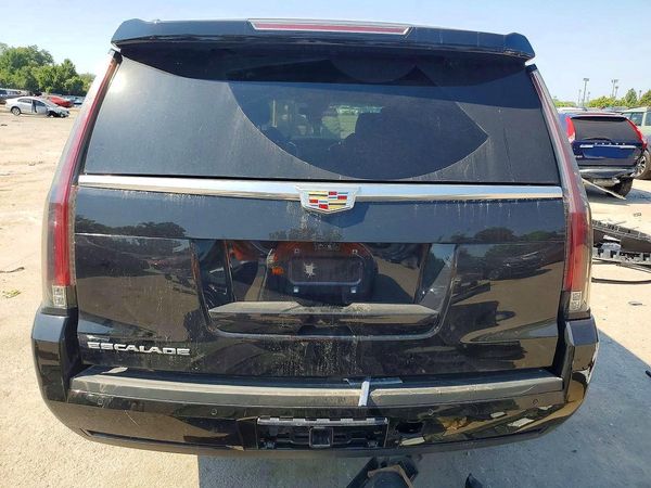2020 CADILLAC ESCALADE