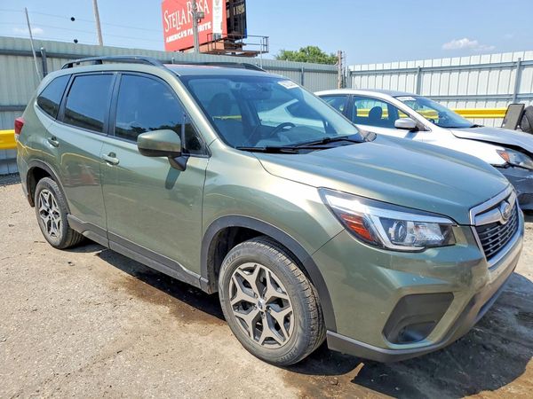 2020 SUBARU FORESTER