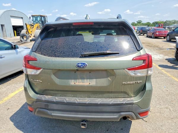2020 SUBARU FORESTER