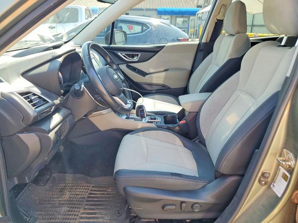 2020 SUBARU FORESTER