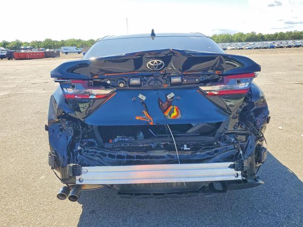 2026 TOYOTA CAMRY