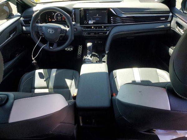 2026 TOYOTA CAMRY