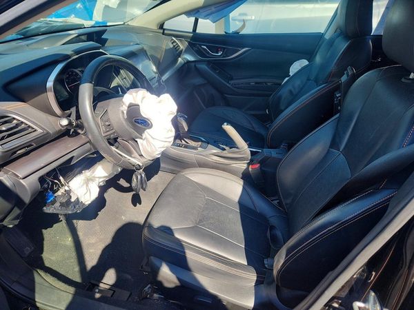 2019 SUBARU CROSSTREK Limited+ES+BSD — DENT