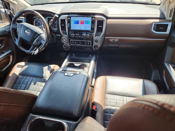 2019 NISSAN TITAN