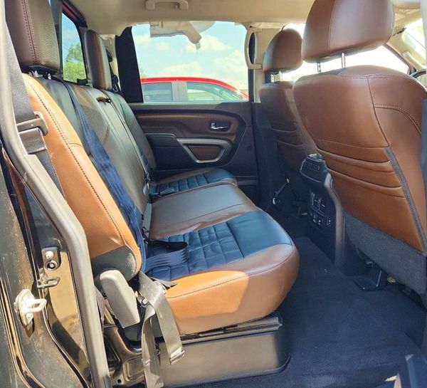 2019 NISSAN TITAN