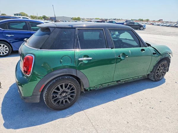 2022 MINI COOPER