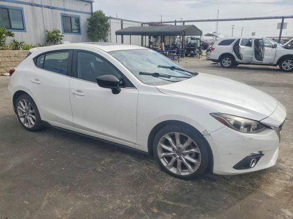 2015 MAZDA 3 Touring/GS