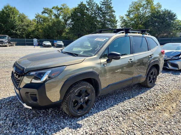 2023 SUBARU FORESTER