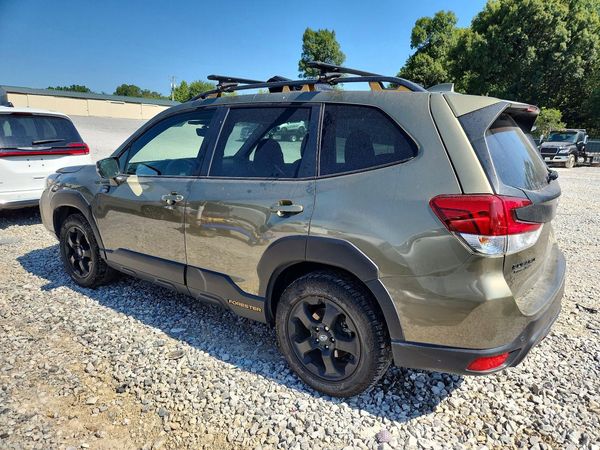 2023 SUBARU FORESTER