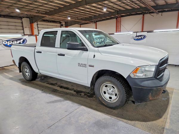 2018 RAM 1500 ST — Passenger 3/4