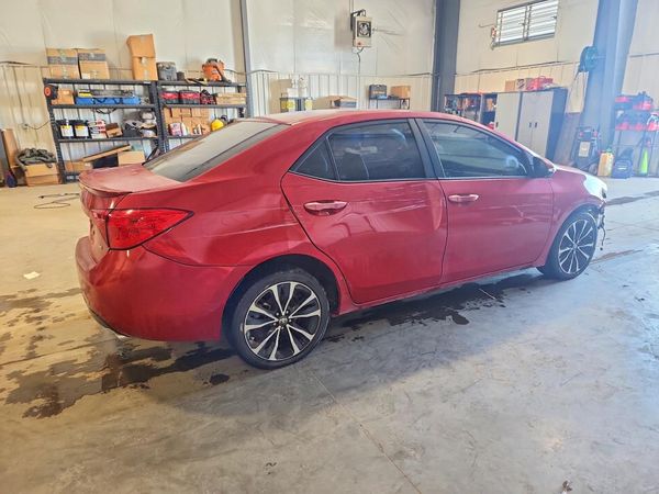 2017 TOYOTA COROLLA